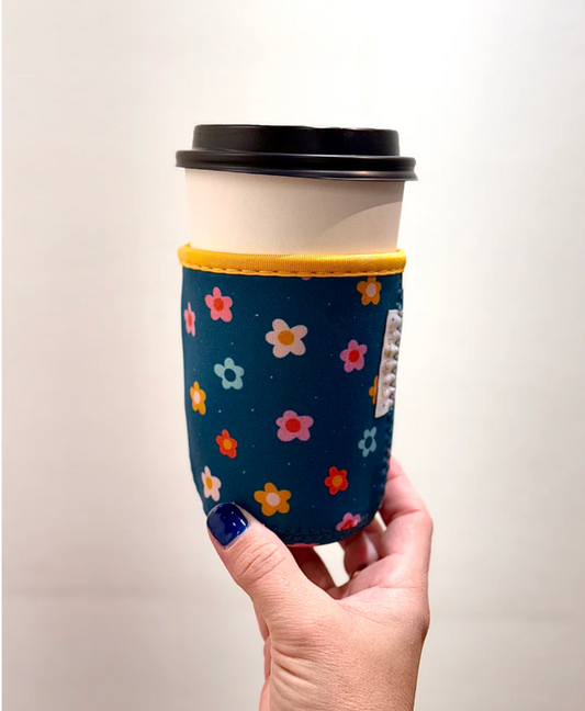 Retro Daisy Coffee Cup