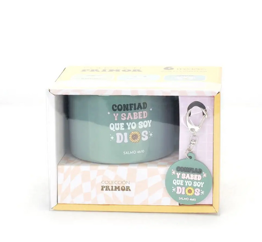 Pack Taza 12 OZ+ llavero de caucho. Colección primor.Confiad y sabed