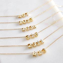 Collar Números en Verso