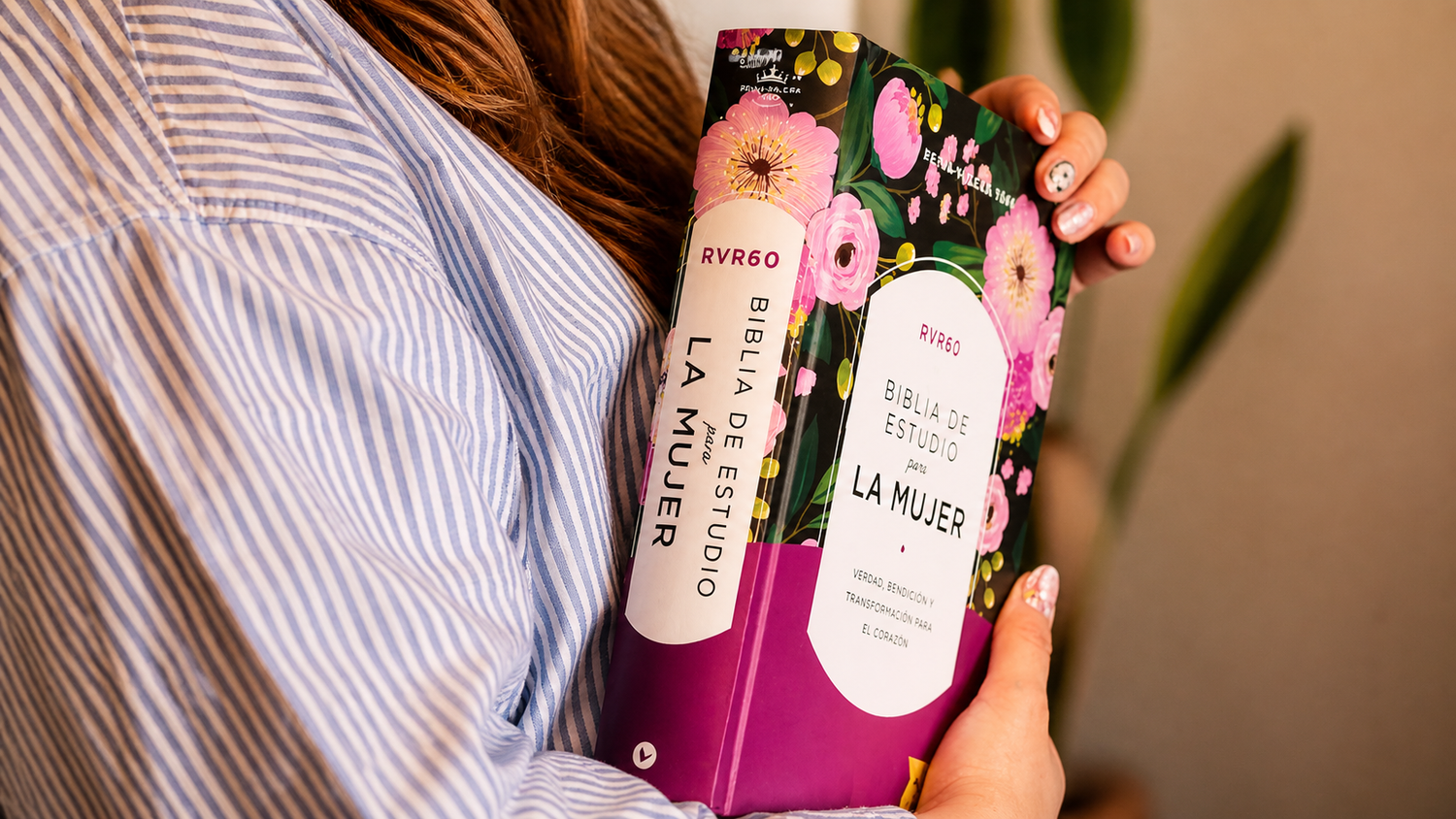 Pura Vida Books