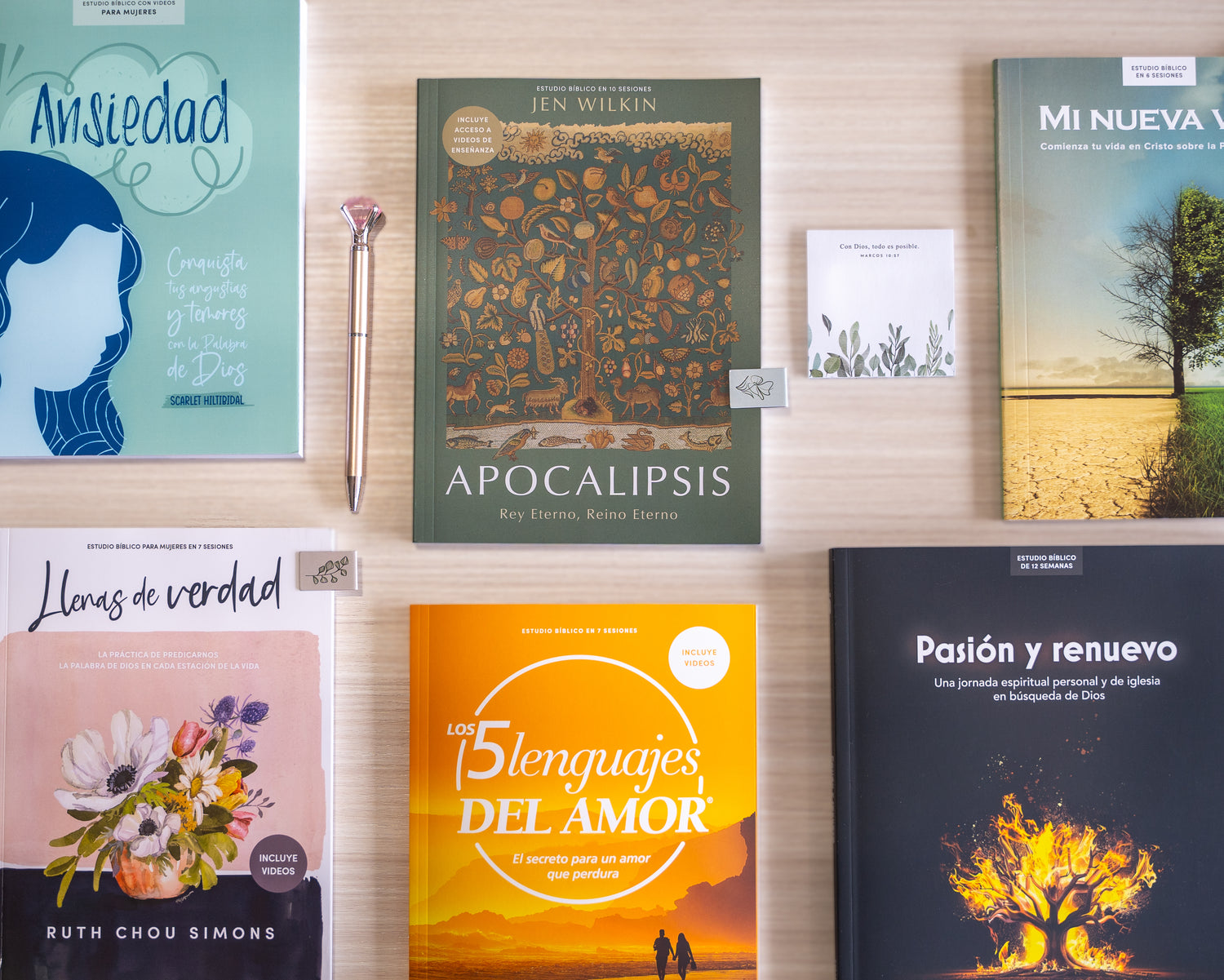 Pura Vida Books