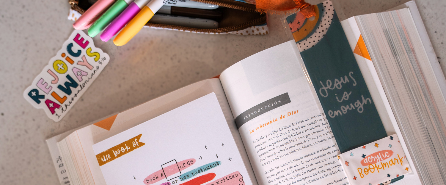 Pura Vida Books