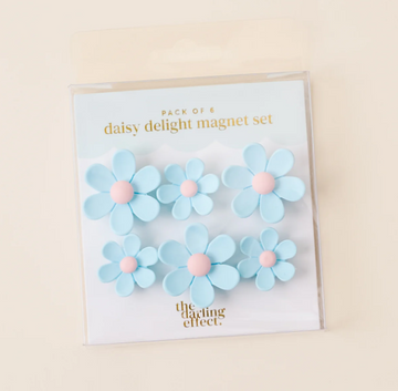 Blue Daisy Delight Magnet Set