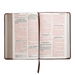 Biblia RV60 letra grande-imitación piel bi-tono/marrón - Pura Vida Books