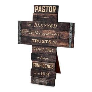 CROSS PASTOR - Pura Vida Books