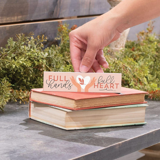 Full Hands, Full Heart Small Sign - Pura Vida Books