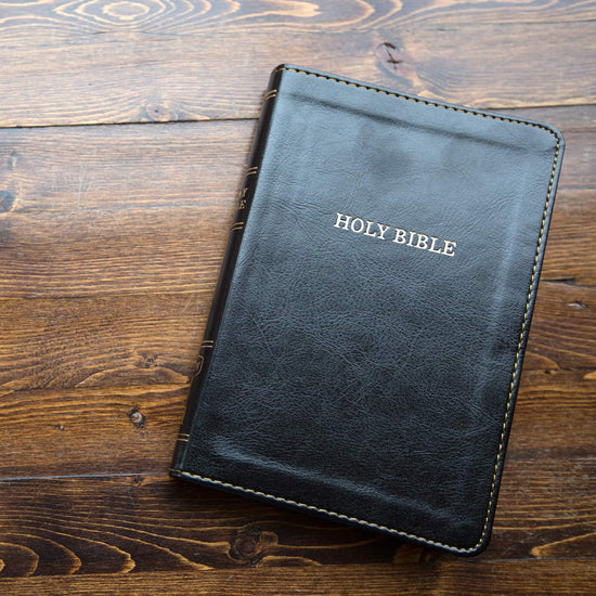 KJV, Thinline Bible, Large Print, Leathersoft, Black, Red Letter Edition, Comfort Print, King James Version - Pura Vida Books