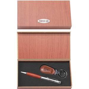 Man of God Pen and Keyring Set - Pura Vida Books