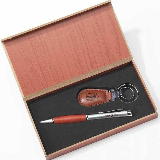 Man of God Pen and Keyring Set - Pura Vida Books