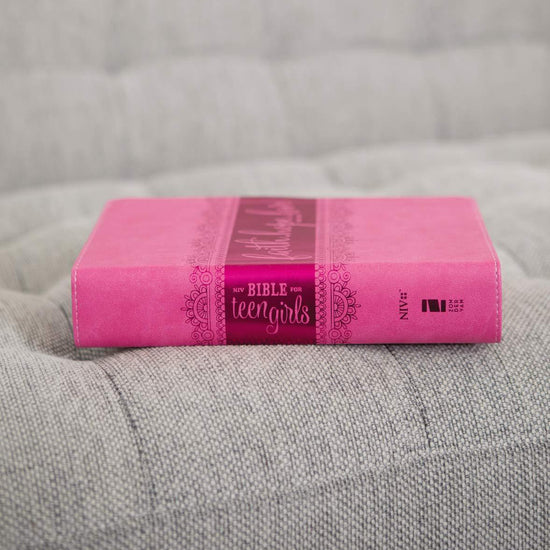 NIV, Bible for Teen Girls, Leathersoft, Pink, Printed Page Edges: Growing in Faith, Hope, and Love - Pura Vida Books